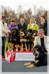 Foo Sundari with childrens. Tibetan mastiff BOB Progeny and BIS 1